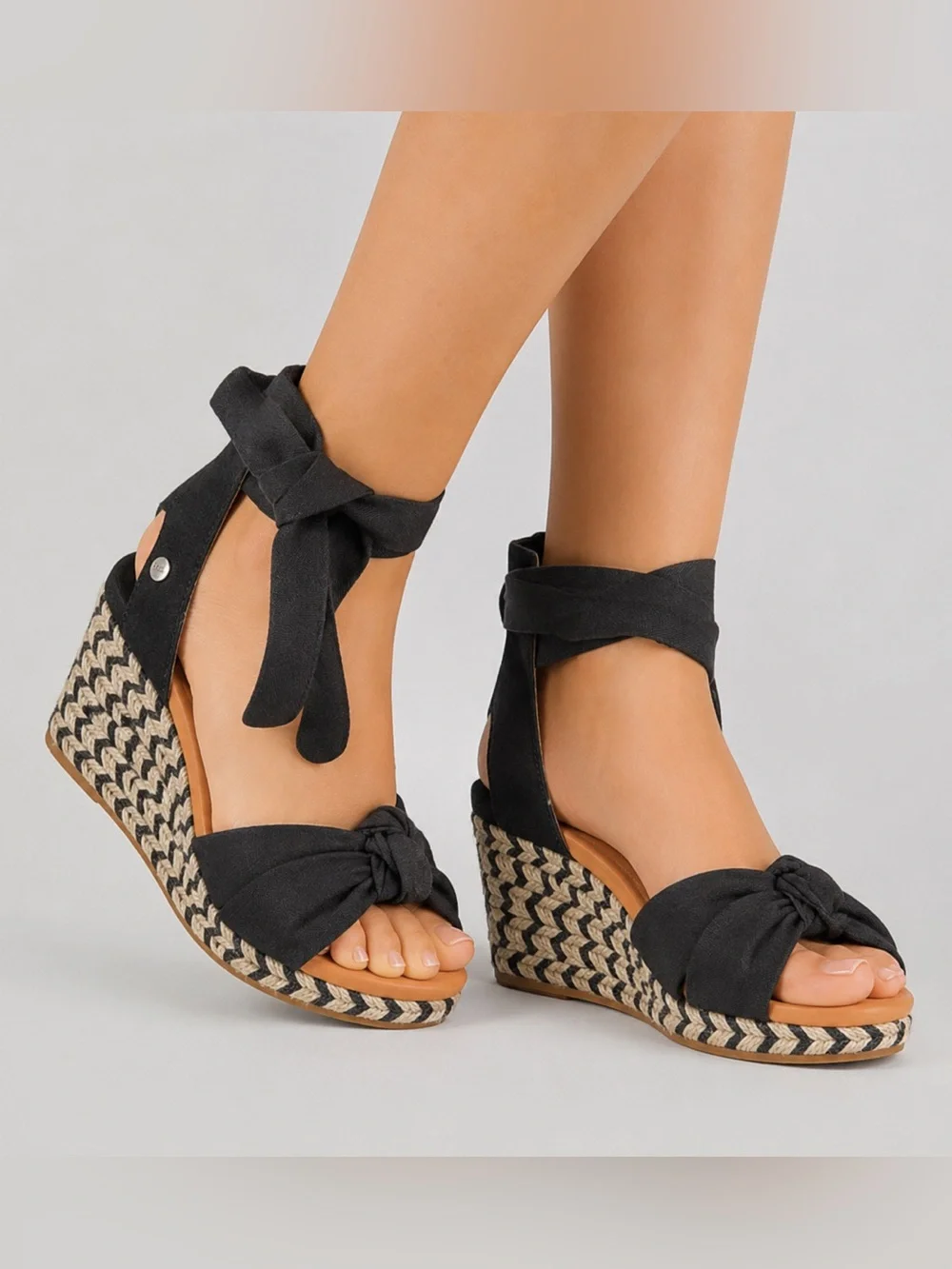 🆕🖤UGG Black Espadrille Wedge Sandals Lace-Up Ankle Tie Platform Shoes Size 8.5 - Picture 1 of 13